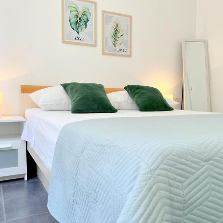 Rab City Apartment Greeny Rab Town Luaran gambar