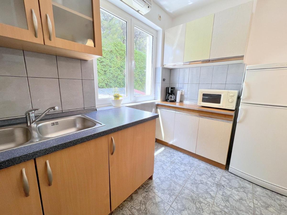 Rab City Apartment Greeny Rab Town Luaran gambar